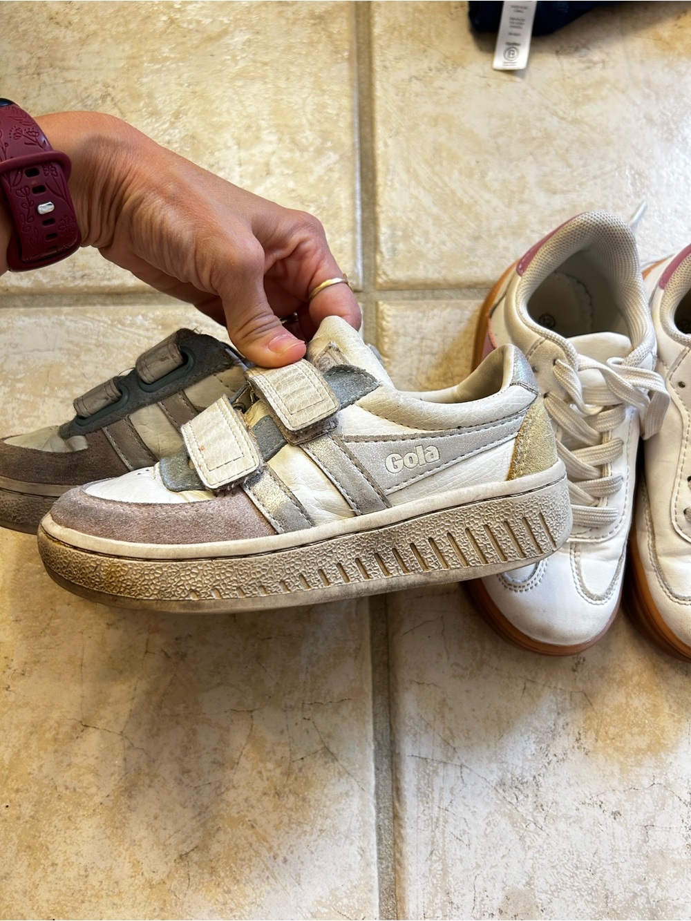 Girls sneaker bundle - Picture 2 of 7